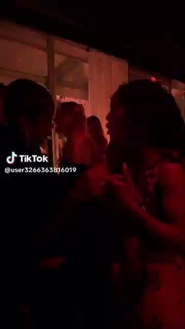 Públik TikTok 4